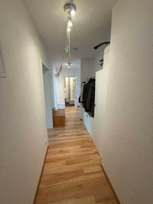Schöne sonnige 2,5 - Zimmer - Wohnung am Exer