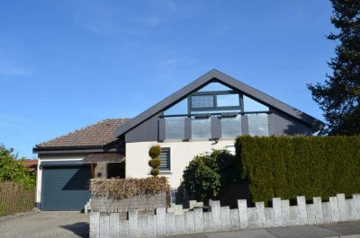 Geräumiges Wohnhaus mit schönem Gartenbereich in attraktiver Lage