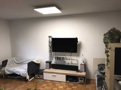 Ansprechende 1-Zimmer-Erdgeschoss-Wohnung in Ulm (Schülinstraße)