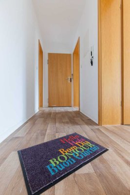 Sonnige 3-Raum-Wohnung mit Dusche und Balkon!
