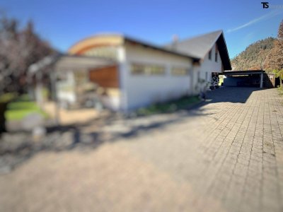 Nüziders: Einfamilienhaus mit Garten - Premium-Immobilie in Nüziders–Wohnjuwel mit Wintergarten, Wellnessbereich &amp; Traumgarten