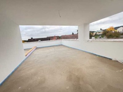 Penthouse-Life mit traumhafter Aussicht und riesiger Terrasse sowie Balkon