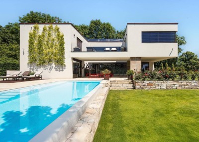 Villa Violetta, moderne Einfamilienvilla mit Blick