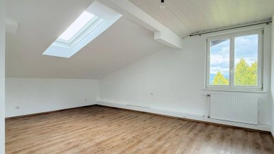 Exklusive Dachgeschoßwohnung mit Seeblick