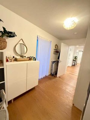 Exklusive 3,5-Zimmer Wohnung mit 2 Balkonen in Ratingen Hösel