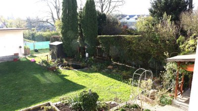 Voll möblierte Singlewohnung mit Garten