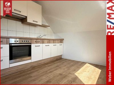 Charmante Dachgeschosswohnung in begehrter Lage von Leer - Loga!