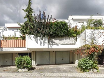 Mainz Finthen Feldrandlage #  Reihenmittelhaus mit Gartenterrasse und Garage