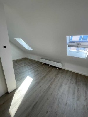Erstbezug nach Kernsanierung - Gemütliches Apartment in der Ratinger Innenstadt