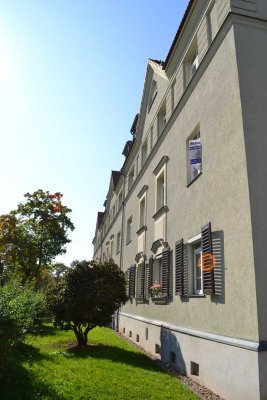 EG-Wohnung in idyllische Wohnlage (Loggia, Garten*, HHK)