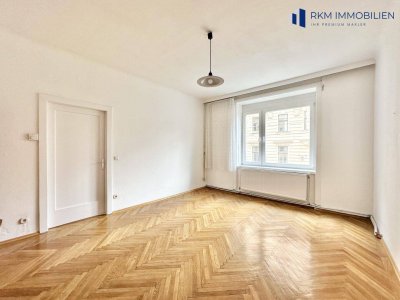 Helle, großzügige Wohnung mit Loggia in zentraler Lage – Neubau / 1070 Wien