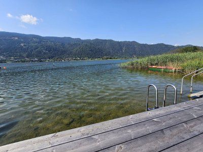 ERSTBEZUG - Seebungalow mit eigenem Seezugang Ossiacher SEE