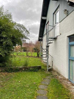 Gehobene zwei Zimmerwohnung in toller Lage mit Garten in Engelskirchen