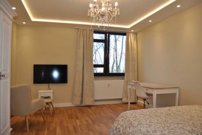 Exklusive vollmöblierte 1,5-Zimmer-Wohnung (fully serviced apartment) in Ulm am Kuhberg
