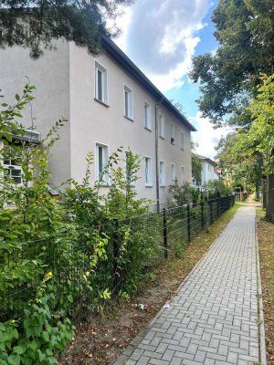 Top saniertes Mehrfamilienhaus mit 5  Wohneinheiten IN VILLENLAGE mit 4 % RENDITE*AB vorhanden!