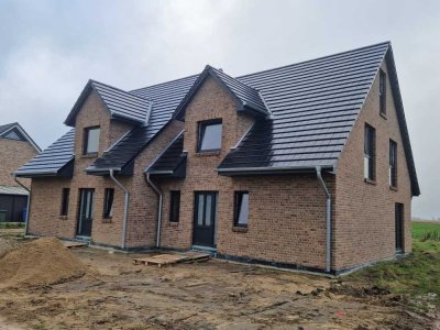 1550 € Kalt - 115 m² Wohnfläche - 5.0 Zimmer mit Ausgebauten Dachboden