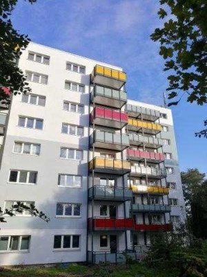 Schöne 2 Zi. EG-Whg. mit Balkon in Kiel-Projensdorf ab April 2026