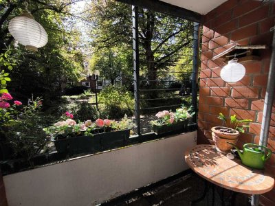 Von Privat!  Attraktive, ruhig gelegene 3-4 Zimmer Stadtwohnung mit Loggia und KFZ-Stellplatz