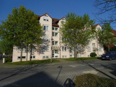 Teilsanierte 2-Zimmer-Wohnung in Denkendorf