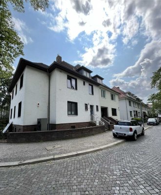 Attraktives Wohnen in Hannover-Zoo: 2 Zimmer-Dachgeschosswohnung mit Charme!