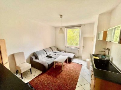 Lichtdurchflutete 1-2 Zimmer Wohnung im Südostviertel inkl. Einbauküche