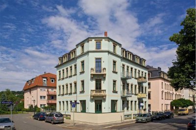 Ideale 2-Zi.-Wohnung in Denkmalschutzobjekt * Balkon und offene Küche * Dresden Pieschen