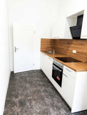 Neu! Tolle 2-Raum-Wohnung inkl. neuer Einbauküche