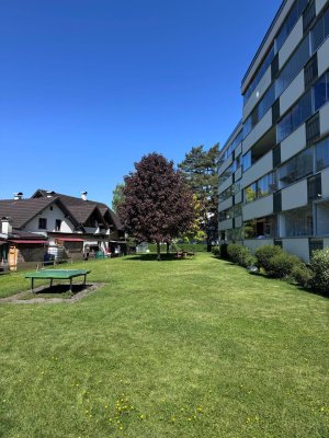 Sanierte 1 Zimmer Wohnung in Seenähe mit verglastem Balkon