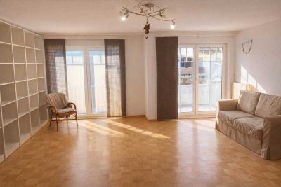 Gepflegte helle 3,5-Zimmer Maisonette in München-Freimann mit Garage