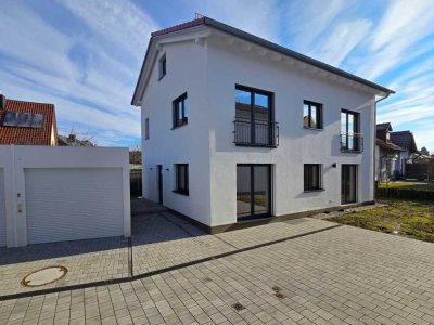 Bezugsfertiges Neubau-Einfamilienhaus: Raumwunder inkl. Wärmepumpe - Nähe S-Bahn S1/S8