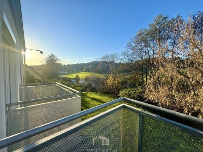 NÄHE LKH GRAZ: Helle 4-Zimmer-Wohnung mit 4 Balkonen und großzügigem Allgemeingarten