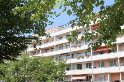 Bezugsfreie 3 Zimmer Stadtwohnung im Grünen mit Balkon