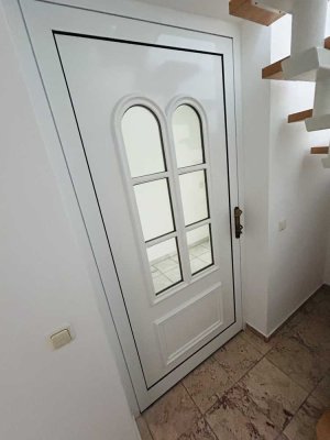Moderne 3-Zimmer Wohnung mit 2 Balkonen & Garage