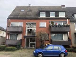 Komfort-Wohnung zu mieten mit Sauna, Garten und Garage
