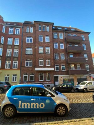 Zentrale 2-Zimmer-Wohnung in zentraler Lage // Iltisstraße, Kiel