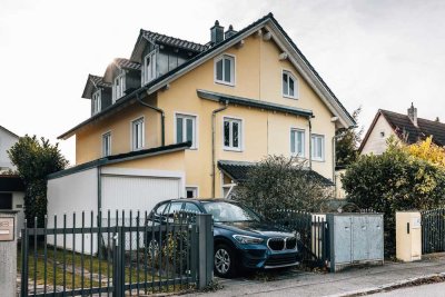 Sonnige Doppelhaushälfte mit Süd-Garten in München-Am Hart