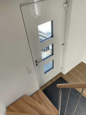 Helle und freundliche Maisonette-Wohnung in Hohenbrunn