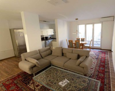 Penthouse Wohnung im Europa Viertel - Vollmöbliert  -
