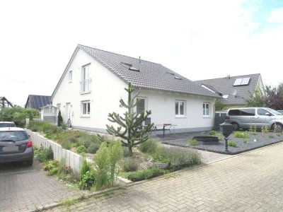 Modernes  Mehrgenerationenhaus oder großes Einfamilienhaus in Leichlingen-Witzhelden