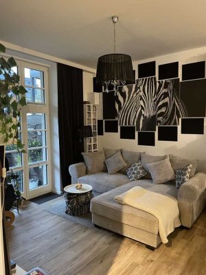 2- Zimmer, 1.OG, Aufzug, Fußbodenheizung mit Wanne und Dusche, KFW 55 Standard