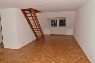 Gepflegte 2,5-Zimmer Dachgeschosswohnung in Bacharach-Steeg