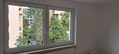 Schöne 2-Zimmer-Wohnung in hervorragender Lage (Stadtteil Rennweg, verkehrsberuhigt), kernsaniert