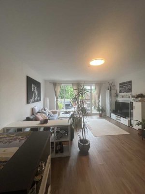 Schöne 2-Zimmerwohnung mit großer Dachterrasse