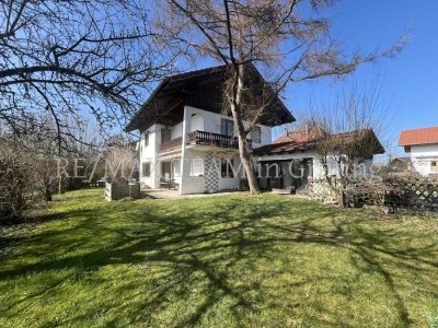 VERKAUFT!! Liebevolles geräumiges Haus für Großfamilie mit grandiosem Alpenblick vom DG!