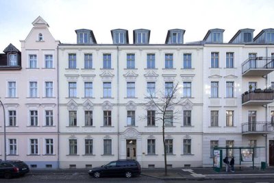 Charmante 4-Zimmer-Wohnung mit Balkon in Potsdam Babelsberg