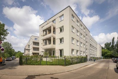 4 Zimmer Wohnung mit geh. Innenausstattung & großem Garten