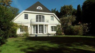 Repräsentatives Einfamilienhaus in ruhiger, elbnaher Lage von Othmarschen