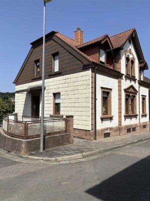 Zweifamilienwohnhaus in Schönenberg