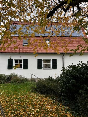 Großzügiges Haus mit 7,5 Zimmern in Pommelsbrunn