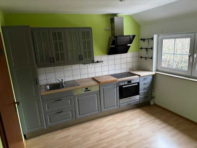 Gepflegte 4-Zimmer-Wohnung mit Balkon im 2. OG in Wettenberg-Launsbach
